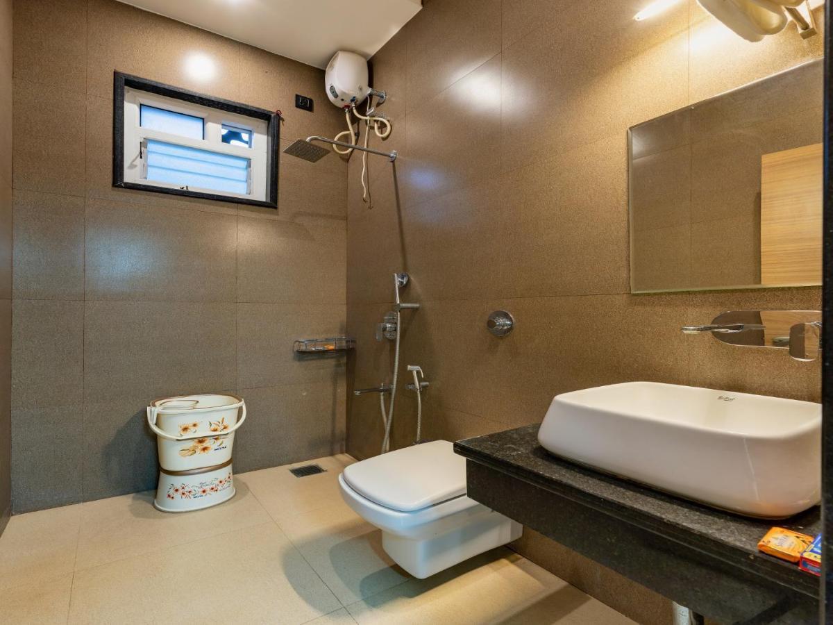 Hotel Chandradeep Regency Dhule エクステリア 写真