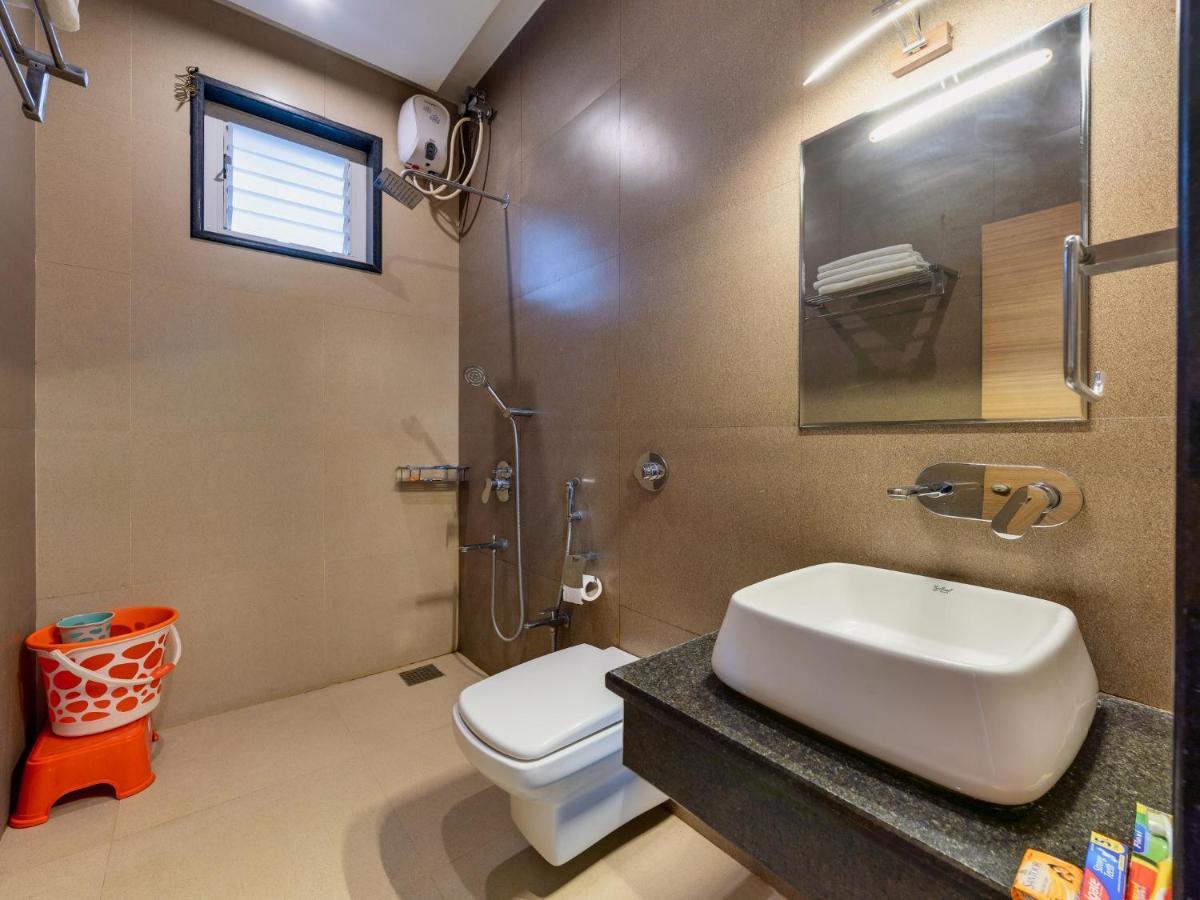 Hotel Chandradeep Regency Dhule エクステリア 写真